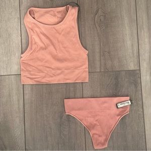 SKIMS cropped tank and matching thong. Runs small.